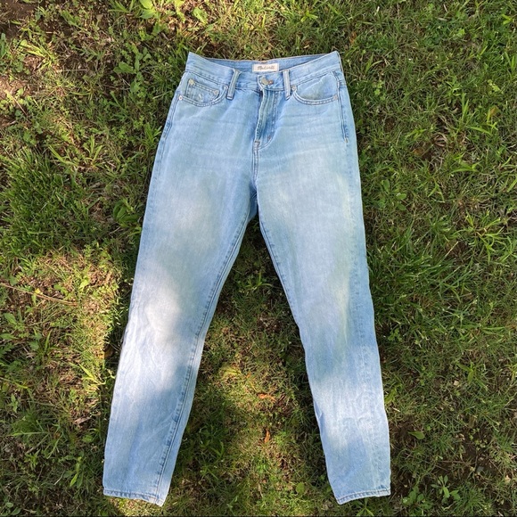 The Perfect Summer Jean - Picture 6 of 14